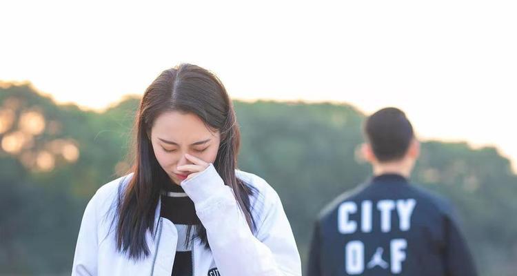 女情人提出分手，男方应该怎么做？（学会接受并尊重她的决定，关系结束后如何处理？）