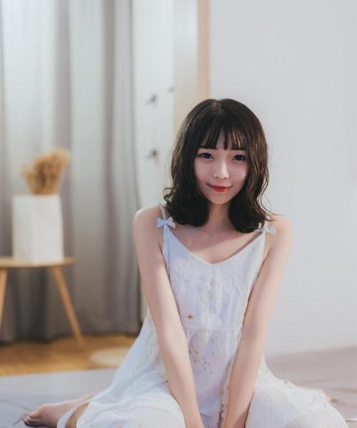 女人身体出轨的真相与原因（探究女性心理背后的出轨故事，剖析诱发背叛的各种因素）