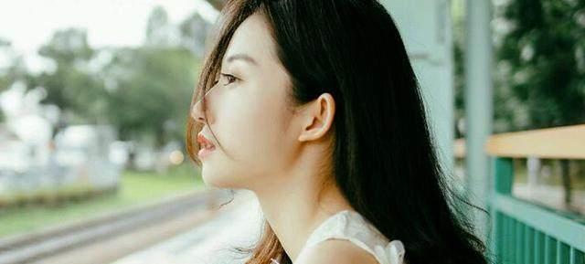 女友对我失去感情，如何挽回？（重燃爱情的有效方法和实践经验）
