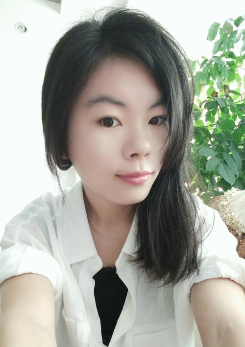 三观不合，关系尴尬（女友认为我很碍眼，我们该如何解决？）