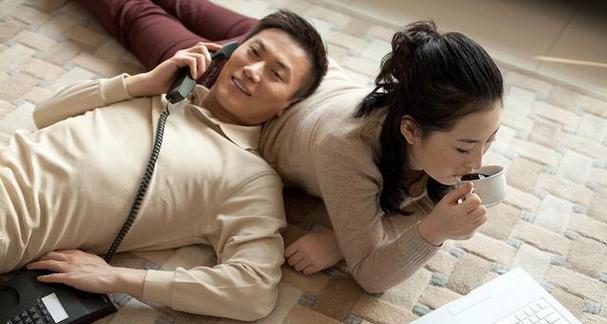 夫妻恩爱，婚姻长久（和老公如何增加感情，让婚姻更美满）