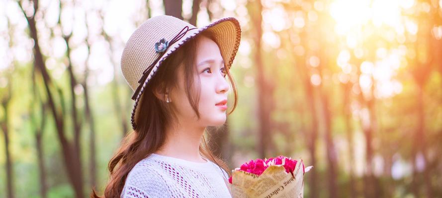 失恋后的女人该如何自救（从情绪调整到未来规划，坚强面对挫折）