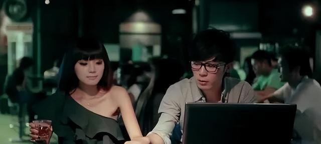 被最心爱的人拉黑后的心路历程（面对突如其来的背叛，如何重新找回自我）