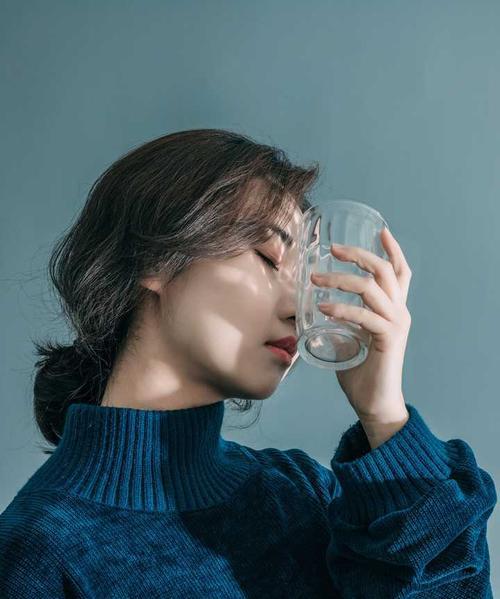 感情瓶颈期的应对之道（如何度过感情瓶颈期，重拾幸福生活）