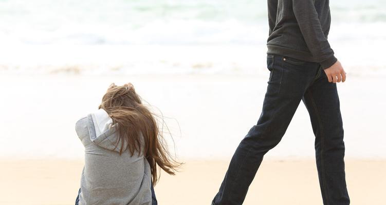 如何面对恋爱四年分手（分手后如何摆脱痛苦？分手后如何重新开始？）