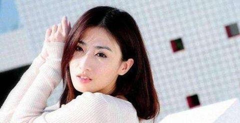 女友提出分手，如何挽回她？（重视沟通，改变自己，展示爱意）