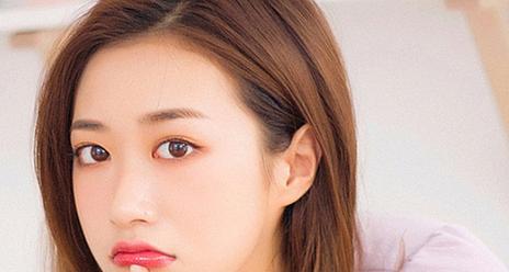 如何挽回女友？（15个方法帮你赢回她的心）