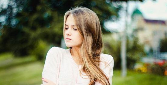 如何重新亲近朋友（15种方法让你的朋友再次爱你）