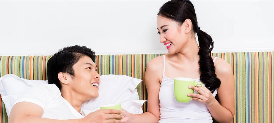 老婆出轨后，是否应该原谅（探讨家庭出轨的复杂性和挽救方案）