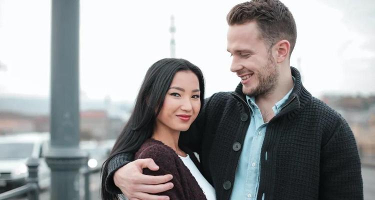 征服以绝情的女人的十五个必备技巧（教你如何在爱情舞台上获得胜利）
