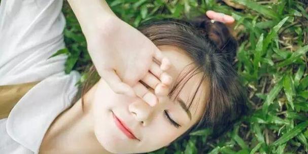 被拒绝后如何赢得心仪女孩靠近你（掌握这5个技巧）