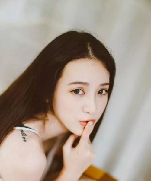 女友说不想恋爱怎么办（如何应对女友对恋爱的不想法）