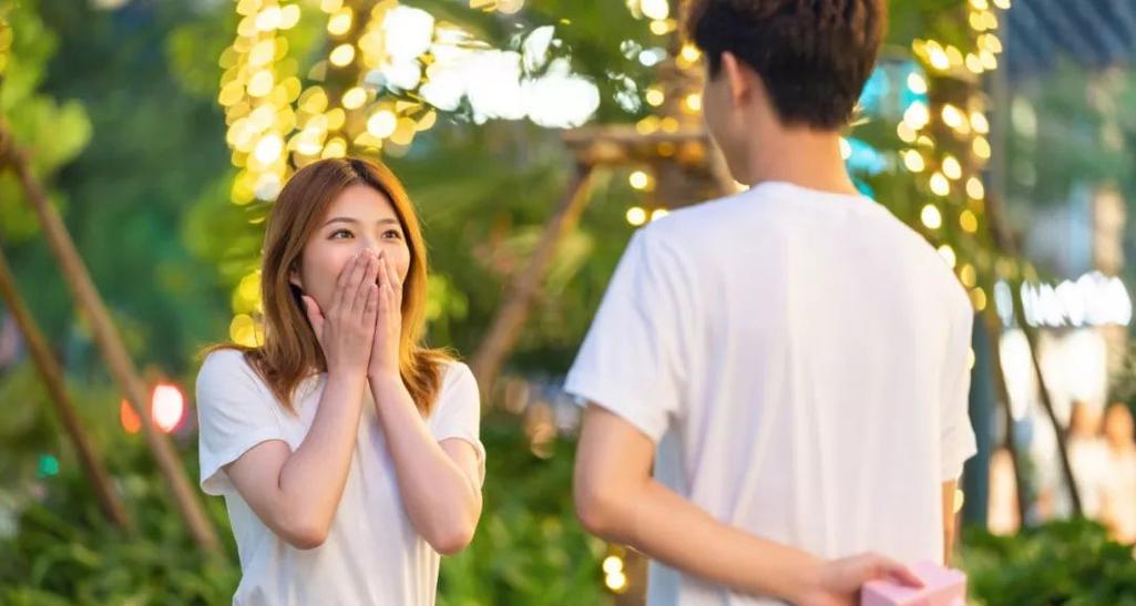 挽回女友的秘诀（用真心和行动让她回到你身边）