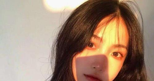 分手后如何挽回女友（从关心到失落）
