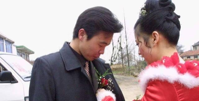 正确看待女方父母要彩礼的理由（了解传统文化与现代观念的冲突）
