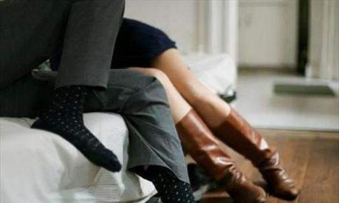 老婆出轨，丈夫的内心有多受伤（探究婚姻出轨对丈夫的心理影响及应对之策）