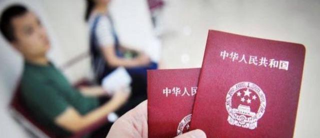 离婚的边缘，我们如何挽回婚姻（经历了危机我们终于迎来了救赎）