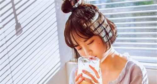 如何看出摩羯女想复合（探究摩羯女复合的行为表现和心理变化）