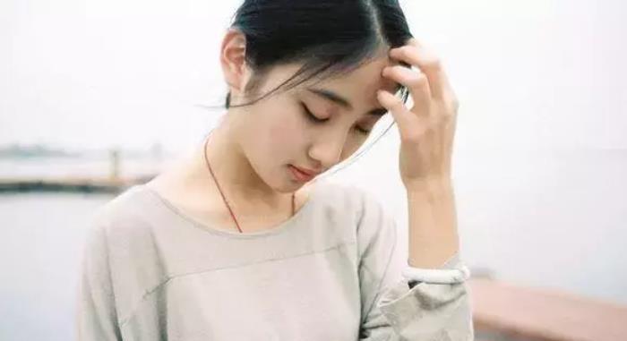 男人冷落多久会着急（探讨男人的心理反应及应对方法）
