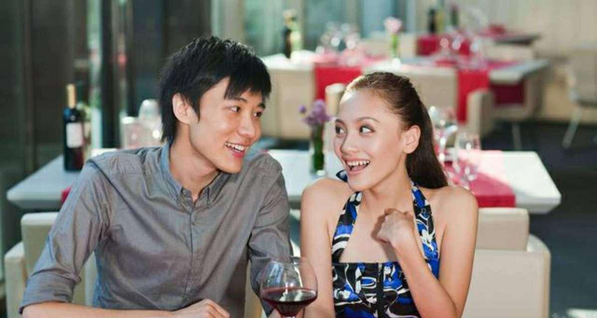 把握机会，追求心仪男孩（以朋友身份接近他）
