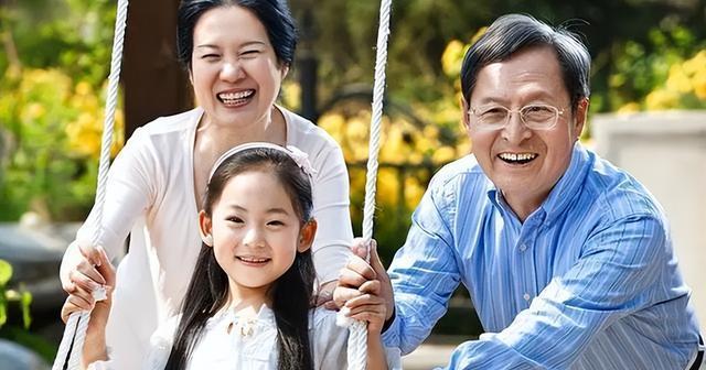 夫妻和睦关系的10大关键因素（如何建立和维护夫妻家庭的和谐关系）