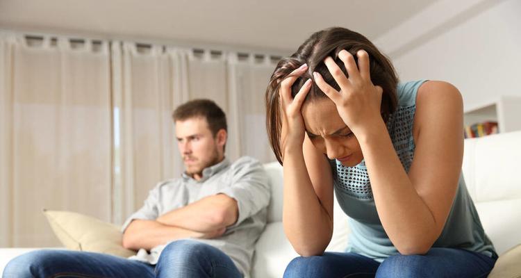 男人婚后出轨的原因剖析（探寻婚姻生活中的危机源头）