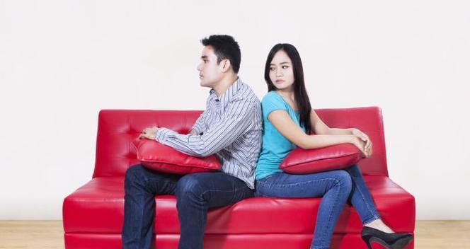 如何在夫妻吵架时保护孩子心理健康（从夫妻关系到孩子成长）