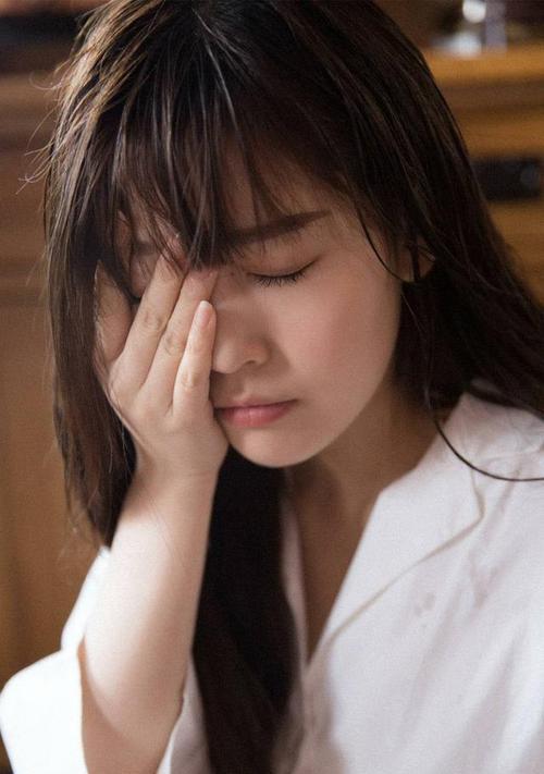 女人挽回家庭的方法（用温柔与智慧化解家庭危机）
