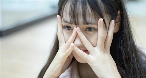 男朋友吃醋了怎么办？有效哄他的方法是什么？