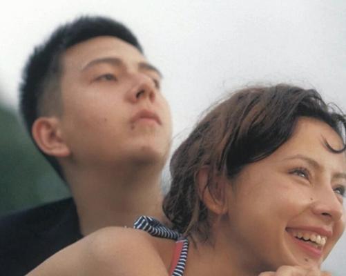 男生突然换情头是什么心理？背后隐藏着什么信息？