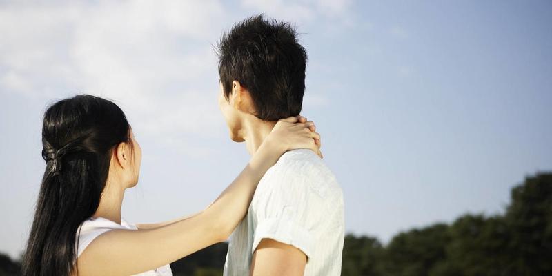如何用一段话挽回前女友的心？挽回前女友的正确方法是什么？