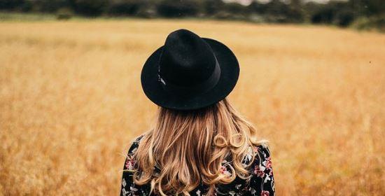 女朋友变了心还能挽回吗？如何修复破裂的感情？
