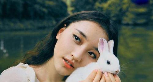 面对女朋友两次出轨，原谅还是分手？如何做出决定？