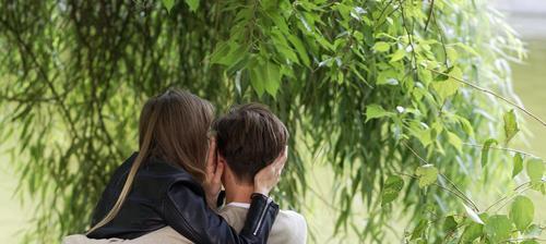 如何挽回感到卑微想要分手的男友？