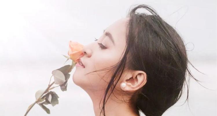 面对已婚男友，是选择放弃还是等待离婚？