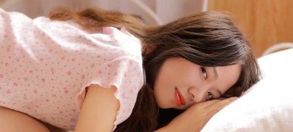 如何处理男友频繁提及前任导致的争吵？沟通技巧有哪些？