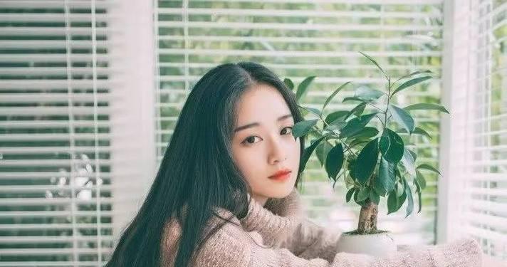 谈恋爱时应持何种心态？女生谈恋爱技巧有哪些？