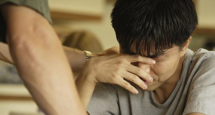 女朋友冷淡但不说分手怎么办？如何改善关系？