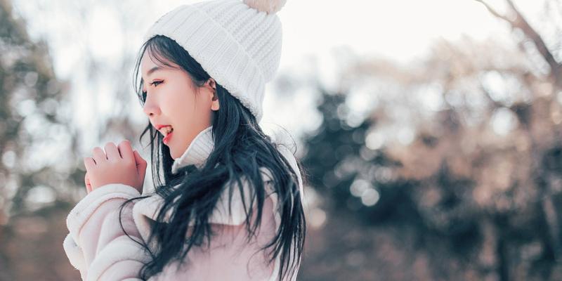 女朋友总是怀疑我怎么办？一招教你挽回她的安全感？