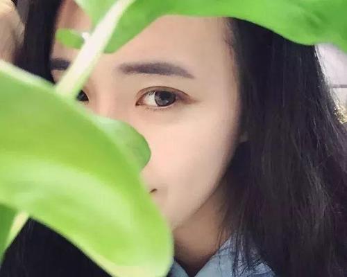 女朋友有了新男友我还能挽回吗？如何正确处理这种情况？