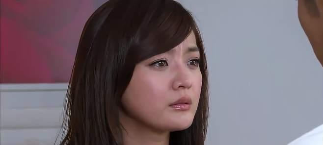 女生说给我机会是把我当成备胎了吗？如何判断并应对这种情况？