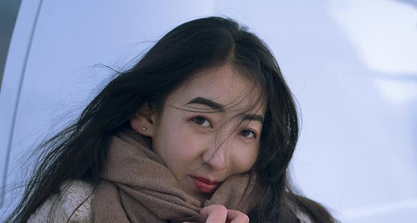 挽回女友的正确方法和话术是什么？