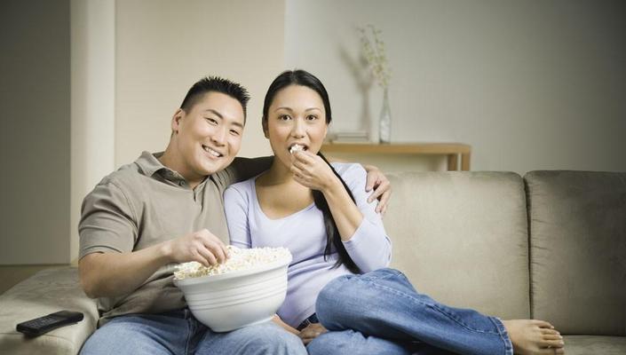 和女朋友吵架后如何挽回感情？有效沟通的技巧有哪些？