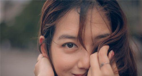很想前女友但又不想复合这是什么心态？如何处理这种矛盾情感？
