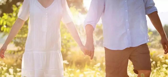 分手后男人怀念期会持续多久？如何处理这种情绪？