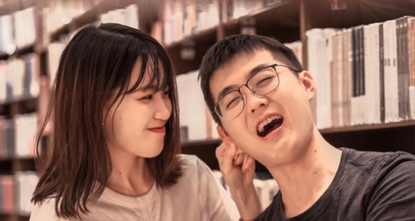 00后对于恋爱的定义是什么？他们如何看待现代爱情？