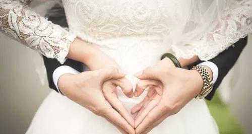 离婚后男人何时最渴望复合？情感专家解读复合心理时间点