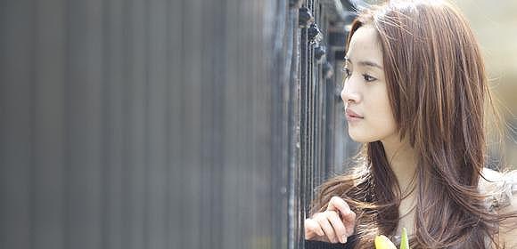 男人有新欢后是否还会秒回前女友的短信？