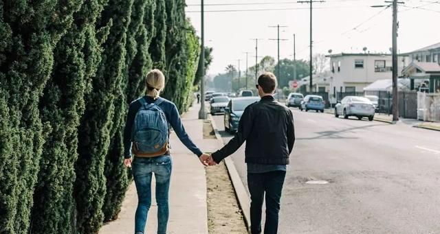 男人在老婆不在时带情人回家会有什么后果？如何处理这种情况？