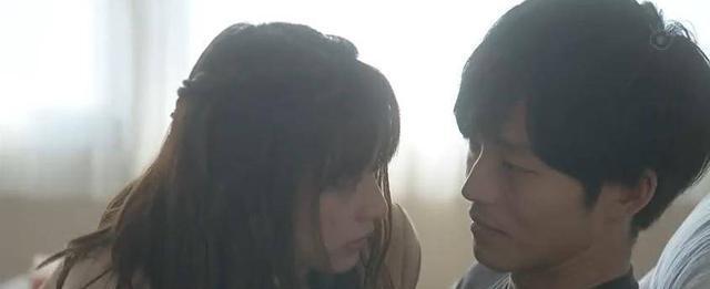 出轨的男人是否值得原谅？感情修复的可能有多大？